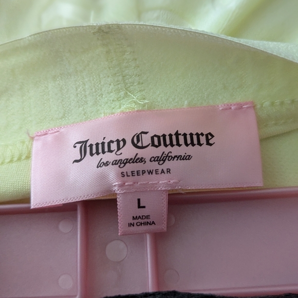 Juicy Couture Women's (Large) Velvet/Velour Sleep/Boxer Shorts/Pajama Bottoms - Picture 15 of 16